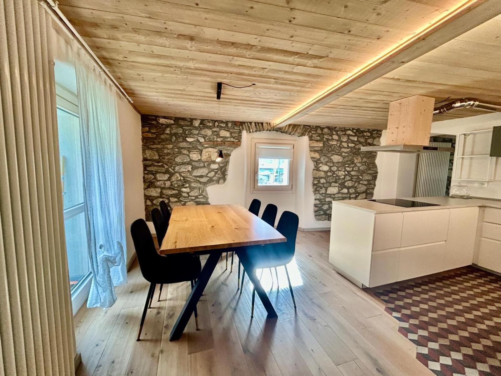 Aosta Holiday Apartments - Monte Zerbion Esterno foto